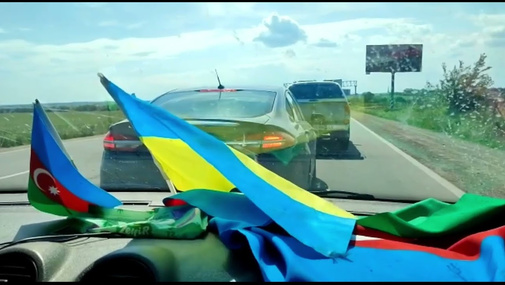 ÖZƏL! Odessa azərbaycanlıları əsgərlərə qonaqlıq verdi: səbəbi Azərbaycan Müstəqillik Günü!