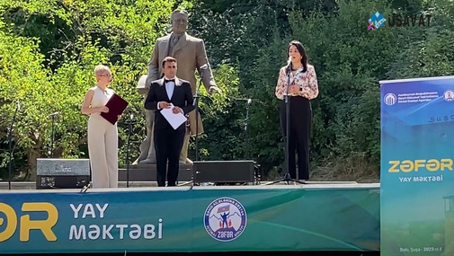 Şuşanın Xan bağında, Üzeyir bəyin hüzurunda möhtəşəm törən