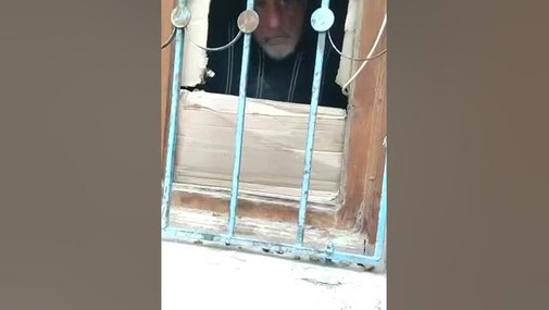 Bakıda bağlı qapılar arxasında ac-susuz saxlanılan yaşlı adam xilas edildi