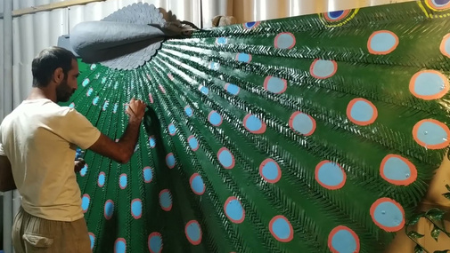 Dünyada tək Azərbaycanda Nefçala sakininə aid Tovuz quşu Darvazası.Paylaşmağı unutmayın.