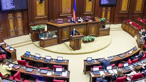 Erməni parlamentində QALMAQAL: Vardanyan Rusiyanı belə SATIR – detallar CANLIda