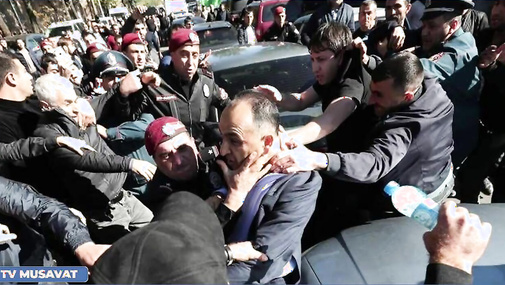 SENSASİYA: Qarabağdan gələn ermənilər Araikin yaxın dostunu D*ÖYDÜLƏR - İrəvanda nə baş verir?