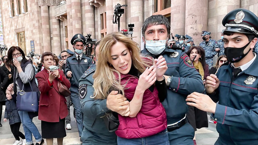 Ermənilər Gümrü-Armavir YOLUNU BAĞLADILAR – aksiya PİK HƏDDƏ çatdı, Paşinyanı DEVİRİRLƏR