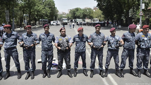 Moskvaya hücum: Hədəf MƏHV EDİLDİ, Xarkovda bir qrup rus hərbçisi ÖLDÜ - CANLIda